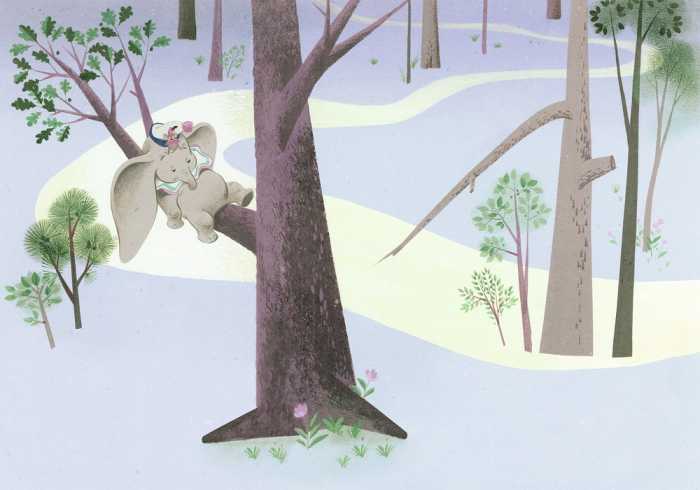 Standard Non-woven Dumbo Sleep on Tree