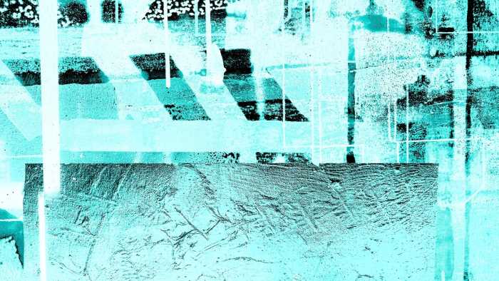 Premium Non-Woven Alleys Rainy ice