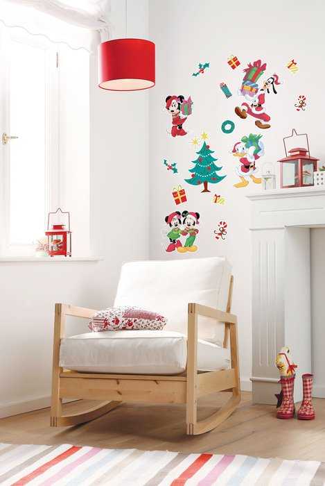  Mickey Christmas Presents