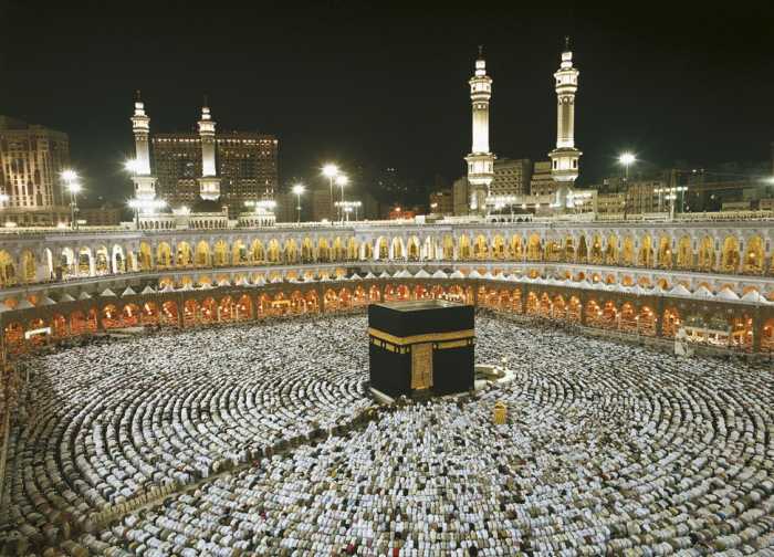 Paper Kaaba at Night