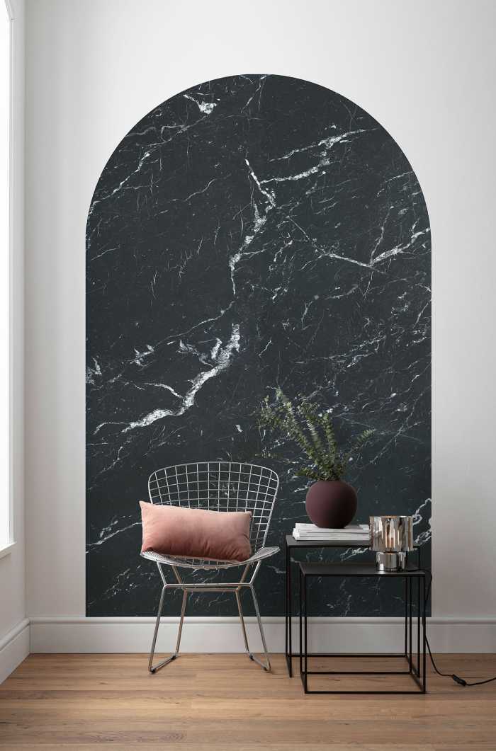 Self-adhesive photo mural on non-woven Archway