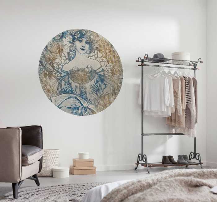 Non-woven adhesive round mural Goddess