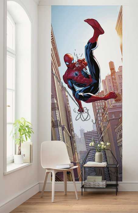 Standard Non-woven Marvel Spider-Man Swinging