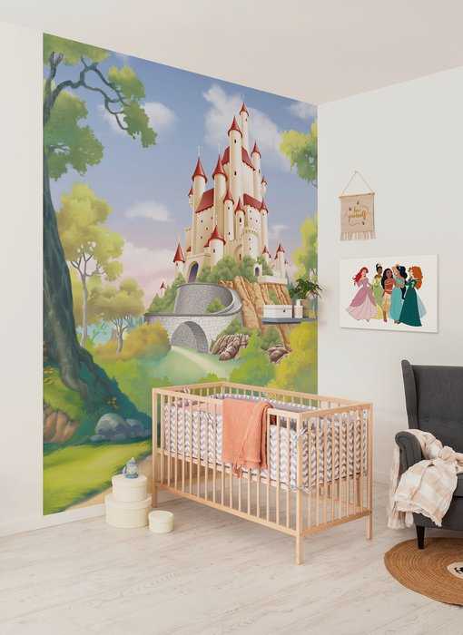 Standard Non-woven Disney Princess Snow White Castle