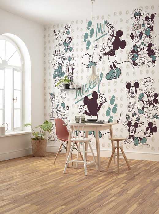 Standard Non-woven Mickey and Friends