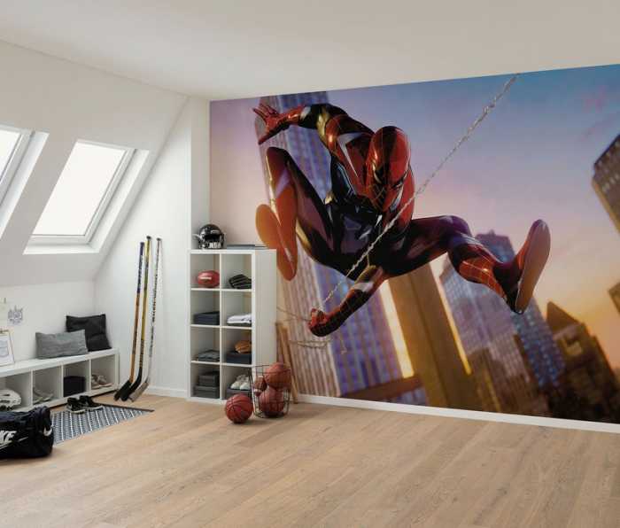 Standard Non-woven Marvel Spider-Man Huge Jump