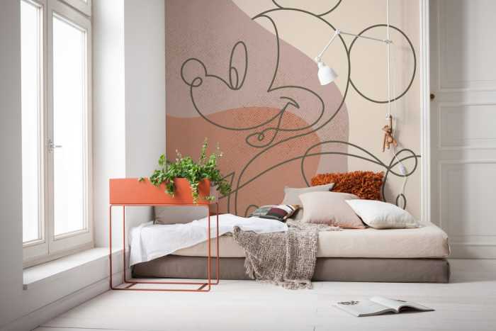 Standard Non-woven Mickey Line Drawing