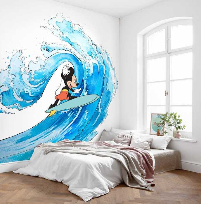 Standard Non-woven Mickey Surfing