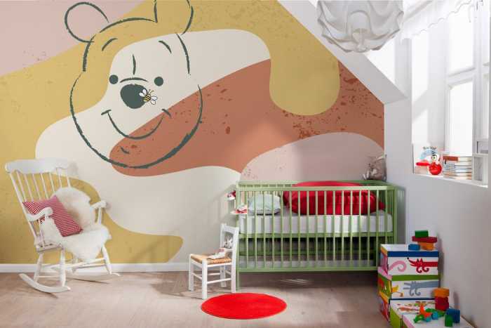 Standard Non-woven Winnie the Pooh Bee