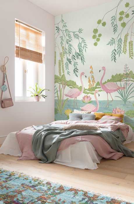 Standard Non-woven Flamingo Vibes