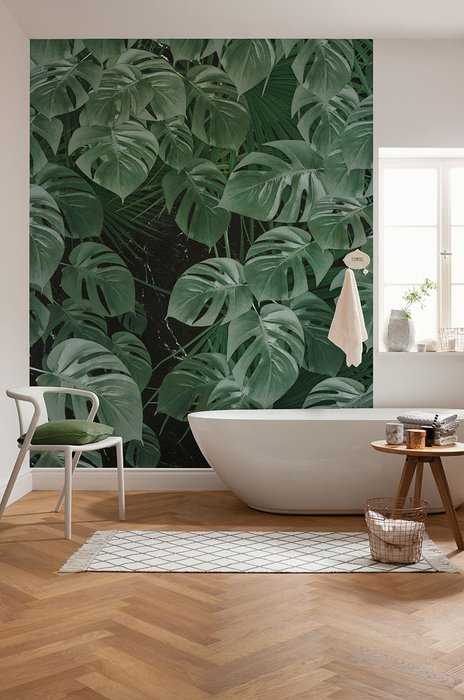 Premium Non-Woven Monstera on Marble