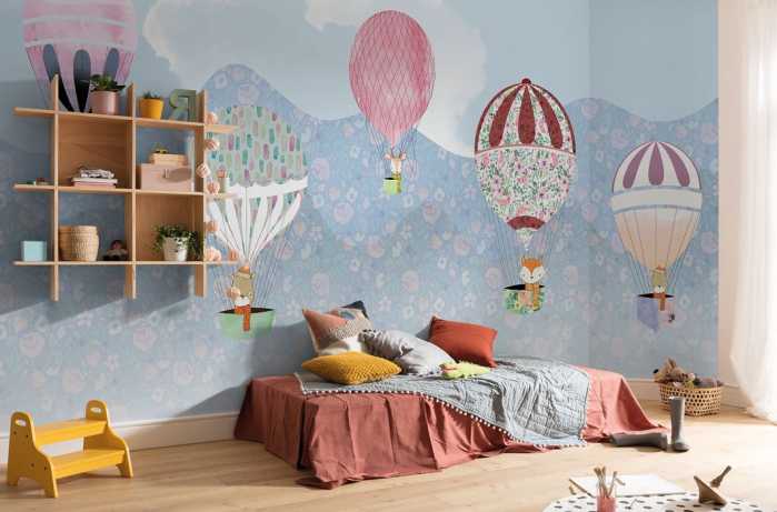 Premium Non-Woven Happy Balloon