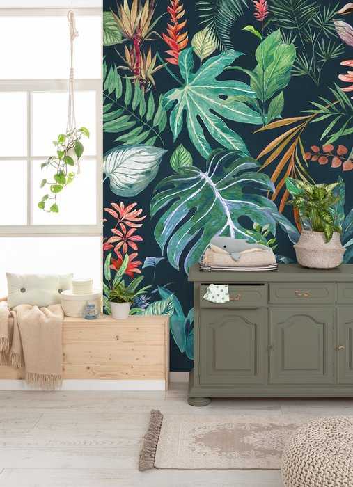Premium Non-Woven Colourful Leaves