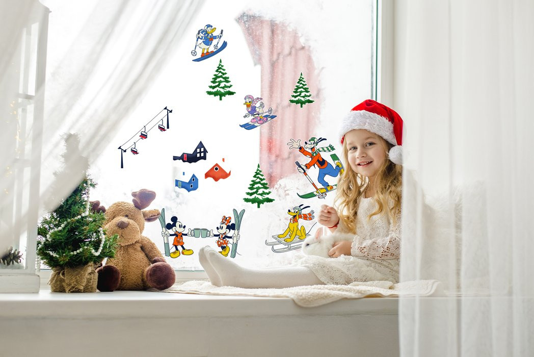 Disney Mickey Mouse Snowland
