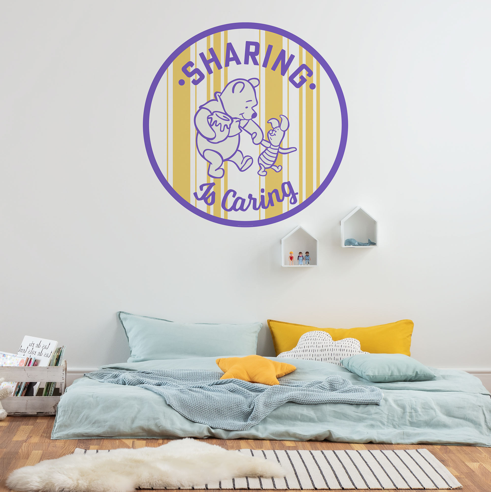 DOT Winnie the Pooh Sharing