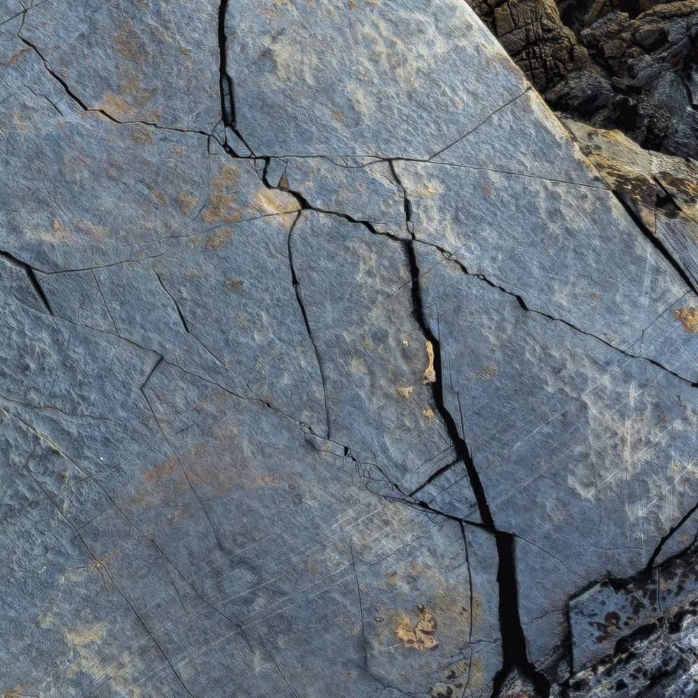 Abstract Mountain