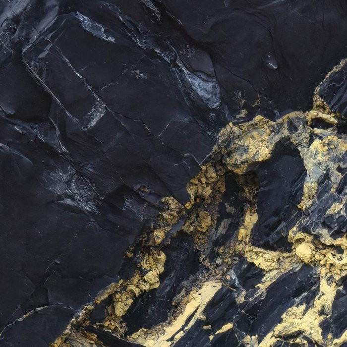Colors of Earth I